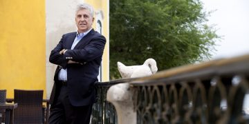Presidente da rede Vila Galé, Jorge Rebelo de Almeida, recebe homenagem do Ministério do Turismo do Brasil