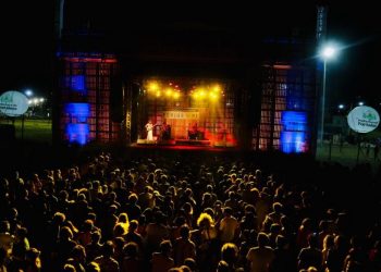 Lenine e Duda Beat agitam o Festival Férias na PI neste sábado