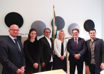 Secretário do Turismo do Ceará tem reunião com Norwegian para negociar voo direto Fortaleza-Londres