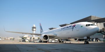 Voos da Latam entre São Paulo e Lisboa serão diários a partir de outubro
