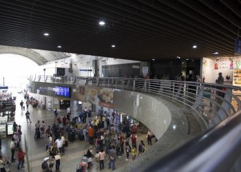 Ceará mantém crescimento e recebeu 74% mais turistas estrangeiros neste ano