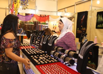 Fortaleza recebe feira com produtos de diversas partes do mundo