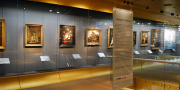 Já pensou em visitar um dos mais famosos museus do mundo no aeroporto?