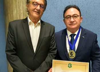 Troféu Cesar Cals de Turismo é entregue na Assembleia Legislativa