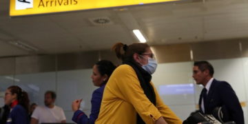 Companhias aéreas emitem nota oficial depois de surto do Coronavírus