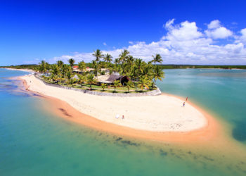 Viaje sem sair de casa com a VemTambém: conheça um Porto Seguro para descobrir o Brasil