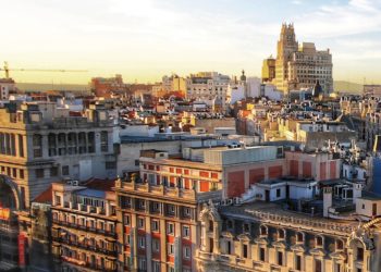 Viaje Sem Sair de Casa com a VemTambém e desbrave Madrid em um dia