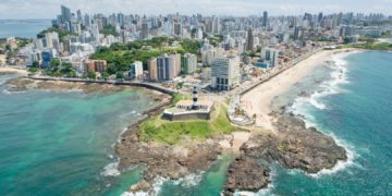 Viaje sem sair de casa com a VemTambém e saiba onde comer em Salvador