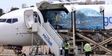 Fortaleza recebe 4 toneladas de materiais para combate ao Covid-19