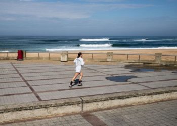 França reabre praias em mais uma etapa de desconfinamento