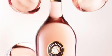 O Vinho Rosé Celebra a Chegada do Calor no Verão dos Franceses