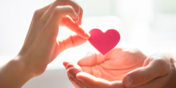 Empresas Ceareses Fazem Doações Durante a LIVE das Coleguinhas Simone e Simaria