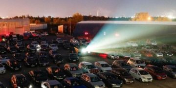 O Dia dos Namorados no Imprensa Food Square Terá Experiência Musical em Drive in!