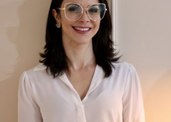 “O Novo Normal”, pela pesquisadora, psicóloga e escritora Maria Camila