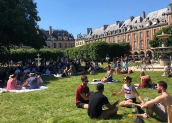 Pandemia está controlada na França