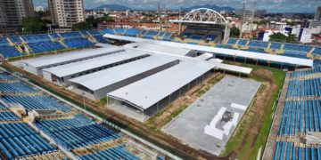 Solidariedade: Associação de Basquete Cearense homenageia profissionais da saúde