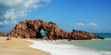 Após 4 meses, Jericoacoara retoma atividades turísticas