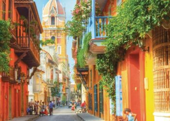 Colômbia anuncia retomada de voos internacionais para o Brasil e outros países