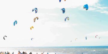 W4F e Qair comemoram 1 ano do recorde mundial lançando Hub de inovação na praia do Cumbuco