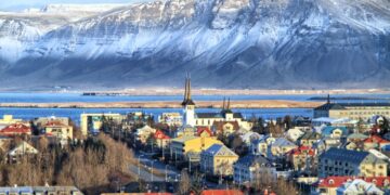 Islândia quer retomar o turismo, mas especificação chama atenção