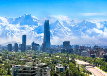 Chile reabre fronteiras, mas exige quarentena