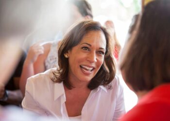 Who’s That Girl? Kamala Harris é a primeira vice-presidente mulher dos Estados Unidos