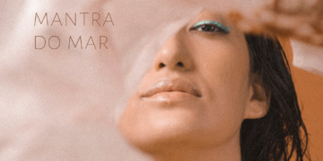 Relação com o mar é tema de single de estreia da cearense Clara Dourado