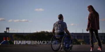 Usina de Itaipu apresenta projeto para garantir acessibilidade em passeios