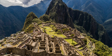 Machu Picchu reabre com capacidade reduzida de visitação