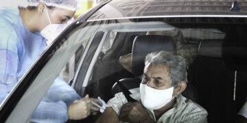 Mais de meio milhão de doses de vacina contra a Covid-19 foram aplicadas em Fortaleza