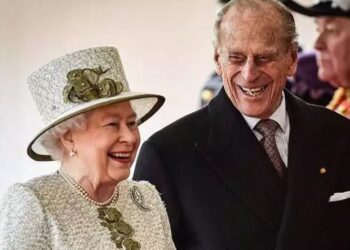 É real, Príncipe Philip já visitou Fortaleza! Confira o registro