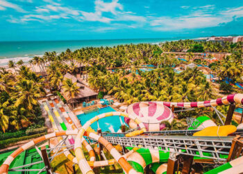 Beach Park reabre para hóspedes nesta semana