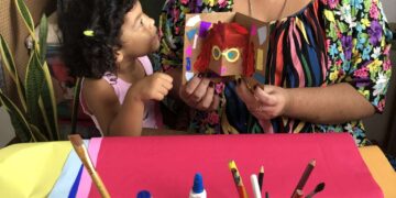 Dragão do Mar celebra Dia das Mães com oficina virtual de criação de cartões 3D