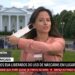 Repórter da GloboNews nos EUA, que foi vacinada, tira máscara ao vivo em programa