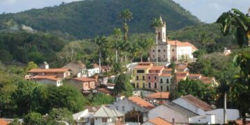 Guaramiranga vacina 100% dos adultos; população será monitorada pela Secretaria da Saúde do CE