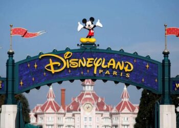 Disneyland Paris reabre amanhã