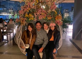 Roberta Montezuma fala sobre viagens, gastronomia, família e dá dicas de onde ir com as crianças em São Paulo