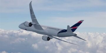 Latam anuncia Boeing 787 Dreamliner operando no Brasil em 2021