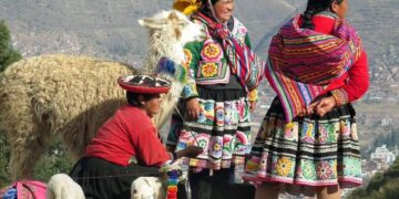 Dia Mundial do Turismo: OMT faz apelo por setor inclusivo