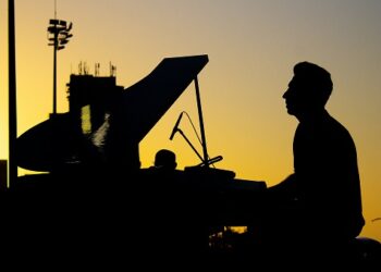 Linda Sena e Yane Caracas participam do Projeto Pôr do Sol Fortaleza neste domingo