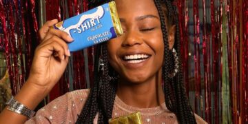 Marca cearense aposta na nostalgia e lança promoção com “Golden Tickets” de A Fantástica Fábrica de Chocolates