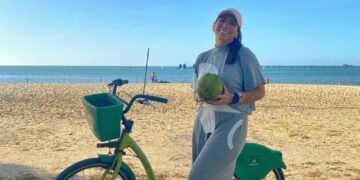 Estações do Bicicletar, em Fortaleza, estimulam diversão e esporte aos frequentadores da Beira-Mar