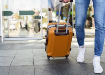 Brasileiros podem trazer produtos do exterior de até US$ 1 mil