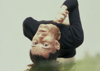 Bailarino cearense que saiu de Horizonte e conquistou fama internacional retorna a Fortaleza em parceria com o Instituto Katiana Pena no Bom Jardim