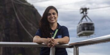 Bondinho do Pão de Açúcar é conduzido por uma mulher pela 1ª vez