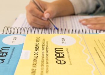 Academia Enem 2022 é lançada com 12 mil vagas em parceria com Descomplica