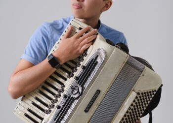 Projeto Pôr do Sol Fortaleza traz acordeonista Nonato Lima neste domingo