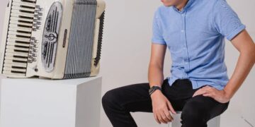 Sanfoneiro Nonato Lima lança álbum “Meu paraíso” no Cineteatro São Luiz, neste domingo