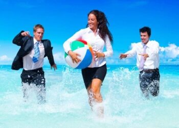 Empresas oferecem viagens de incentivo para motivar colaboradores