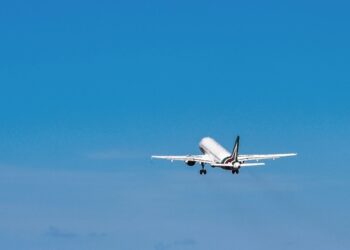 Azul e Latam foram as companhias aéreas mais pontuais em junho na América Latina